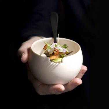 crucial-detail/01-18-00